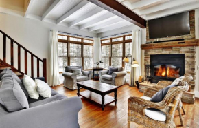 Chalet 9023 Chemin des Alpages by Les Chalets Alpins Stoneham